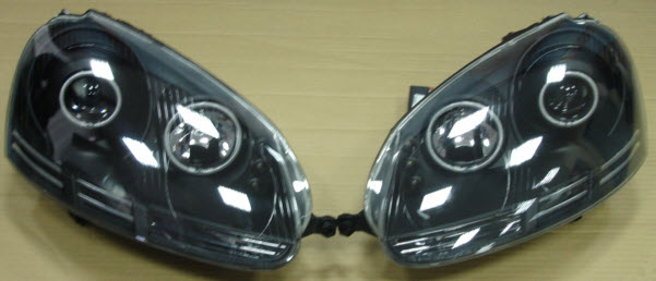 Фольксваген Гольф 5 фара левая и правая Комплект тюнинг линзованная со светящимся ободком диод Eagle Eyes внутри черная