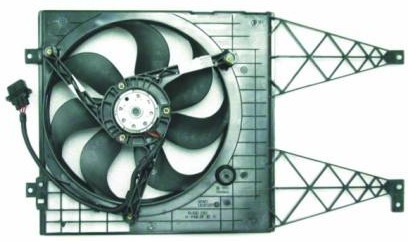 Фольксваген Бора мотор+вентилятор  радиатор охлаждения 1.6 1.8 2.3 с корпусом без кондиционера