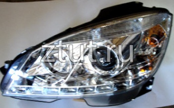 Мерседес W204 фара левая и правая Комплект тюнинг Devil Eyes с регулировочным мотором светящийся ободок Sonar внутри хром
